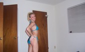 Perfect Blonde in Yellow Thong