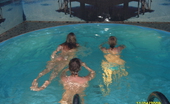 4 Girls 1 Pool